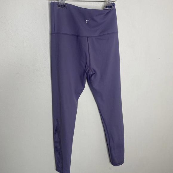 Zyia Active Light N Tight Purple Lasercut Perforated Athletic Leggings Small - Picture 8 of 11